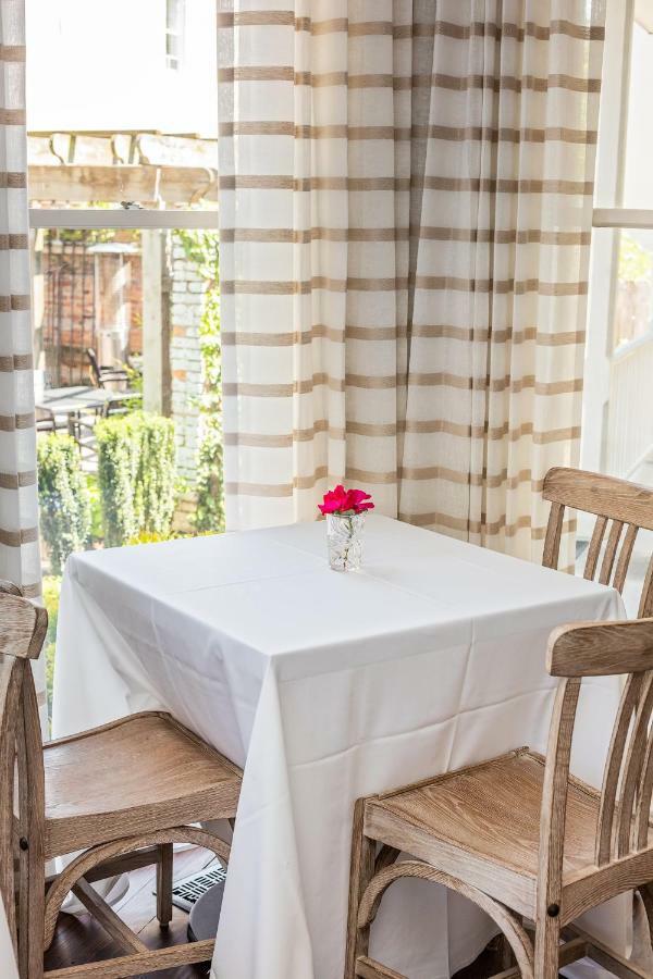 The Inn At Four Eleven York Norfolk Esterno foto